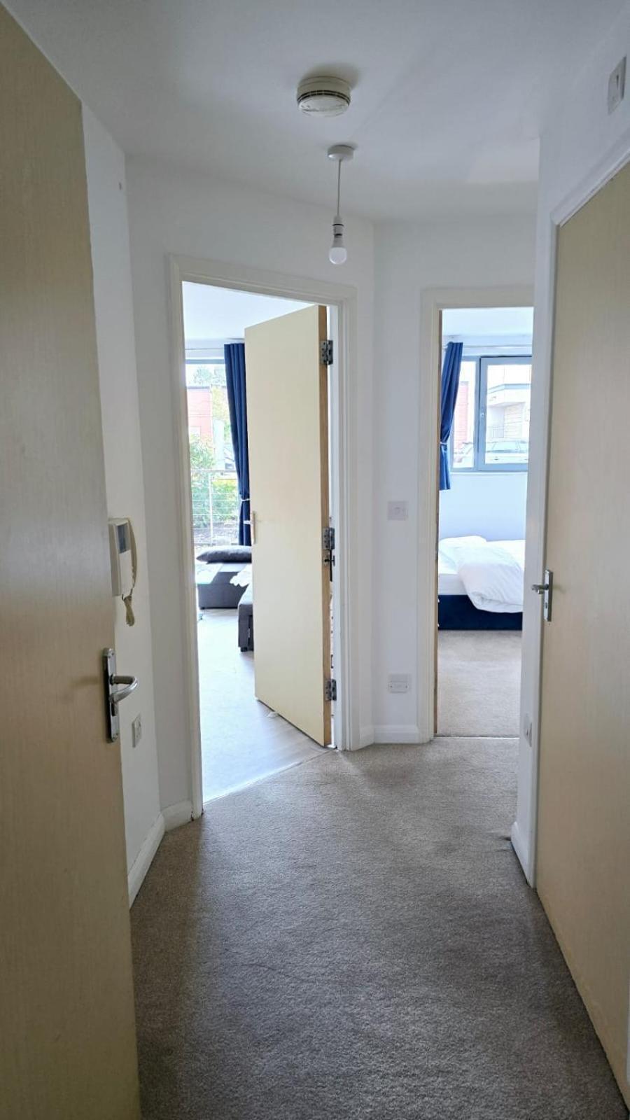 Luxury Green 1 Bed City Centre Apartment Close To Mailbox,Bullring, Broad Street For Leisure And Families Бирмингам Екстериор снимка